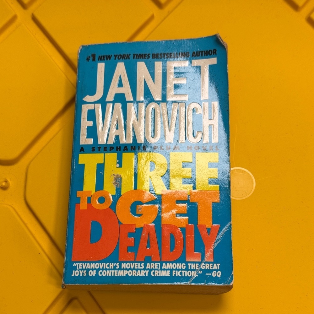 Three to Get Deadly Book by Janet Evanovich